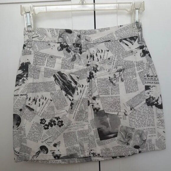 Reformation Newspaper News Printed Skirt demin - Picture 3 of 4